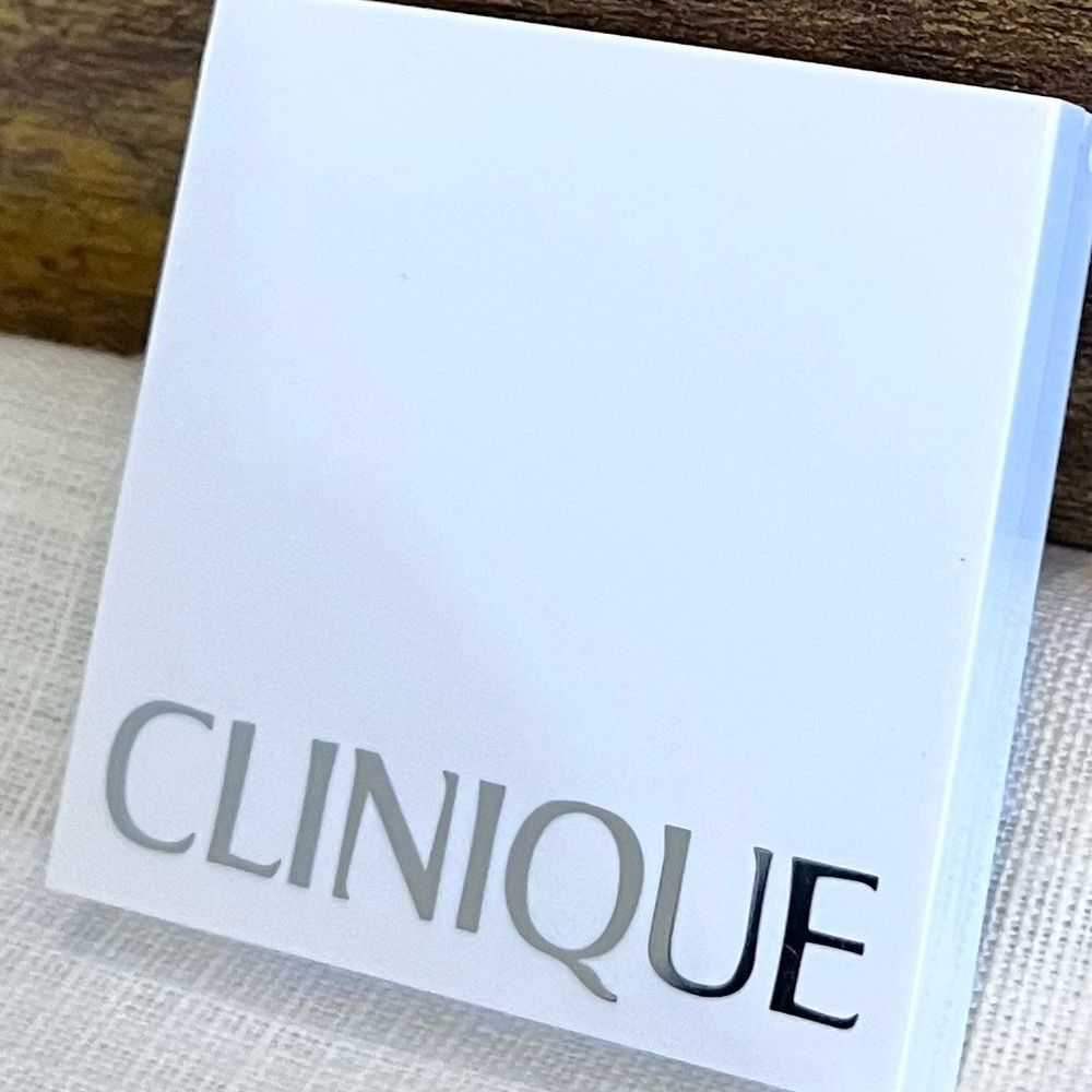 CLINIQUE EYESHADOW & BLUSH - Picture 6 of 6